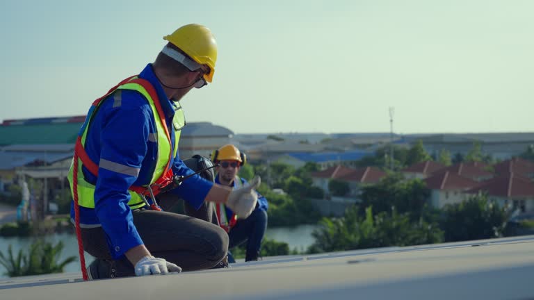 Best Solar Panel Roofing Installation  in Twinsburg, OH